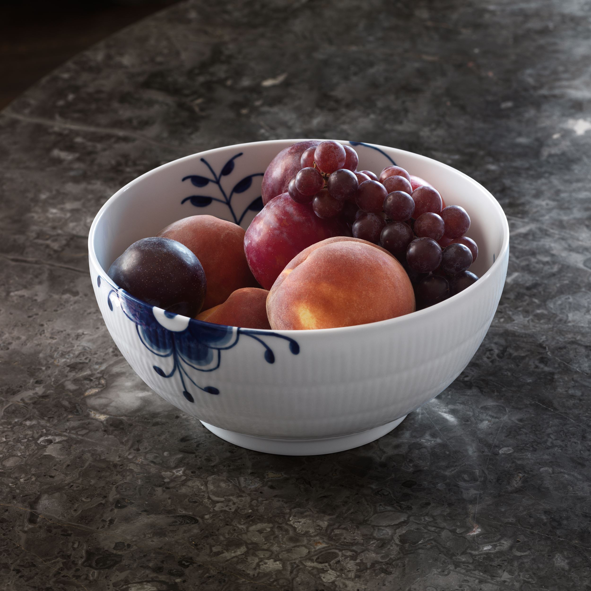 Blå Mega Riflet Skål 310 cl Royal Copenhagen