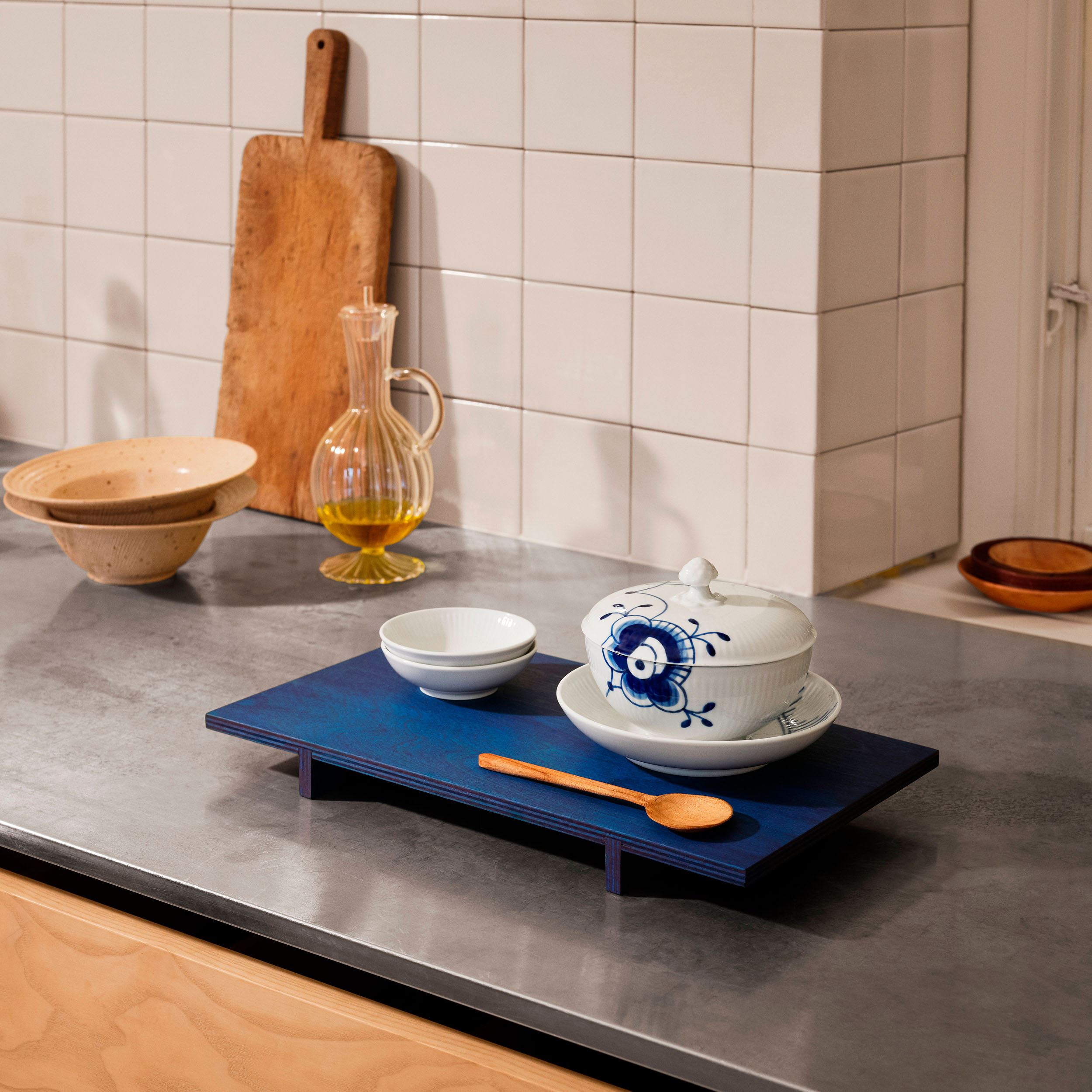 Blue Fluted Mega Bowl with Lid & Saucer 38 cl Royal Copenhagen