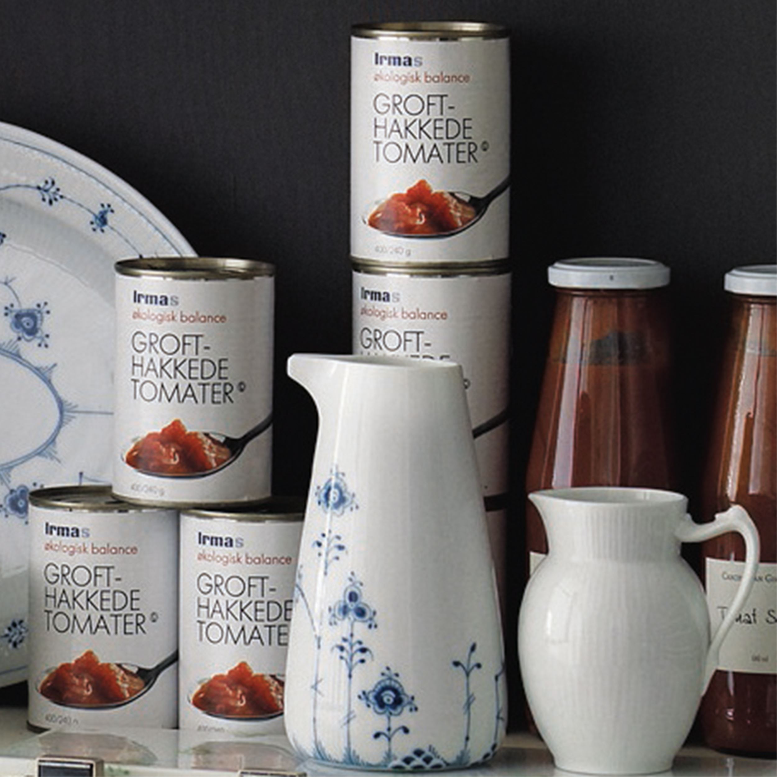 Royal Copenhagen Hvid Rifle Kande 38 Clipart