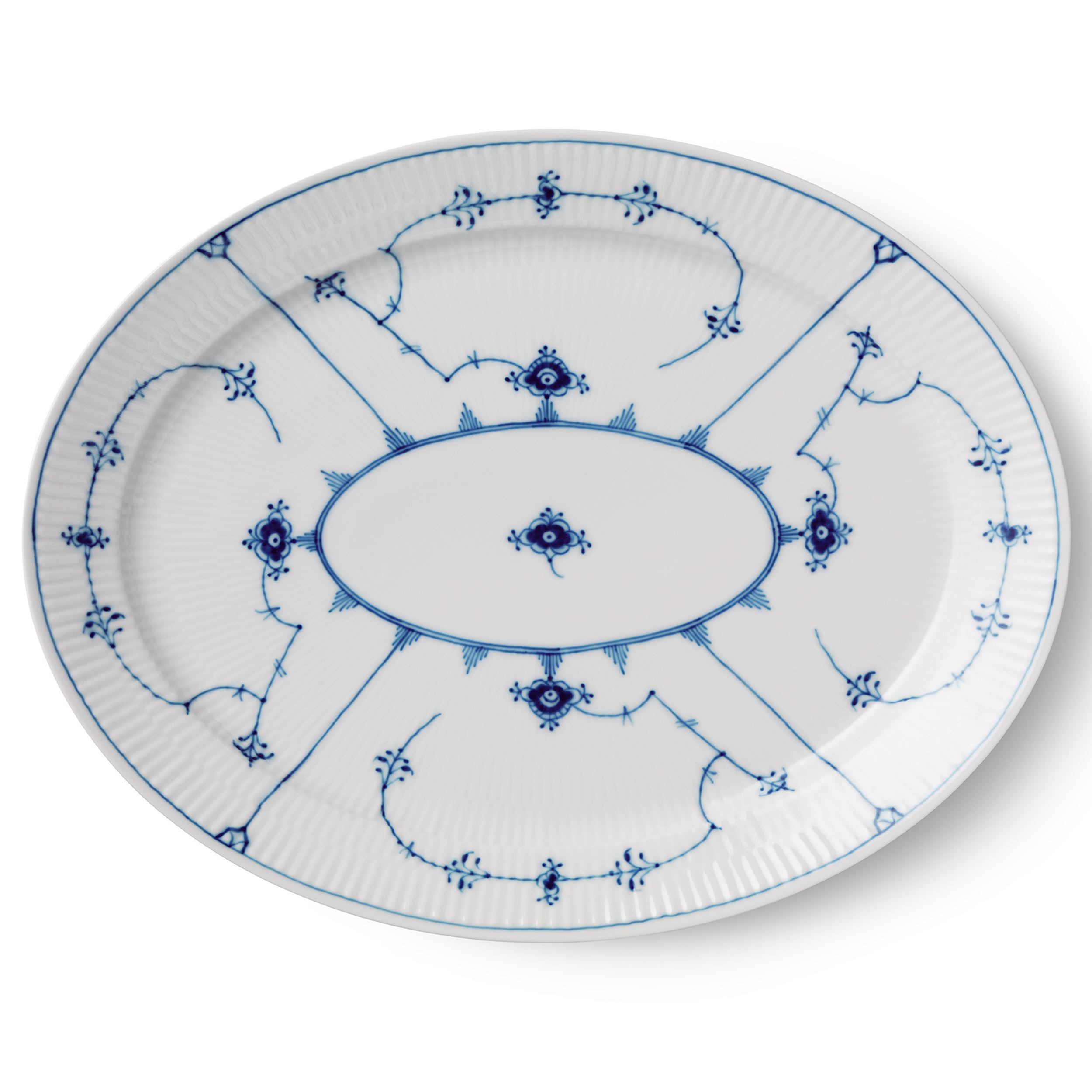 Blue Fluted Plain Oval Dish, 35 cm | Royal Copenhagen