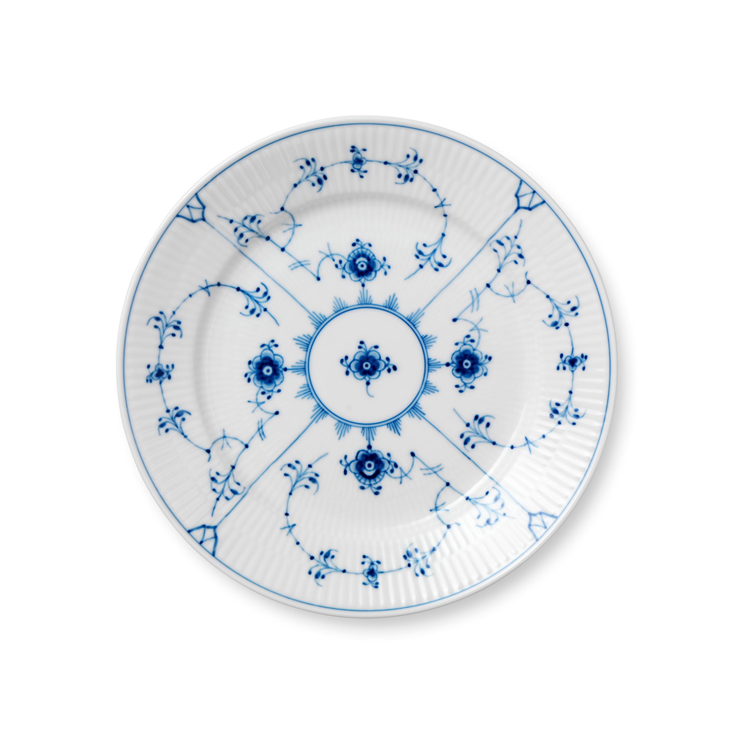   Blue Fluted Plain プレート Royal Copenhagen Blue Fluted Plain | Bloomingdale's