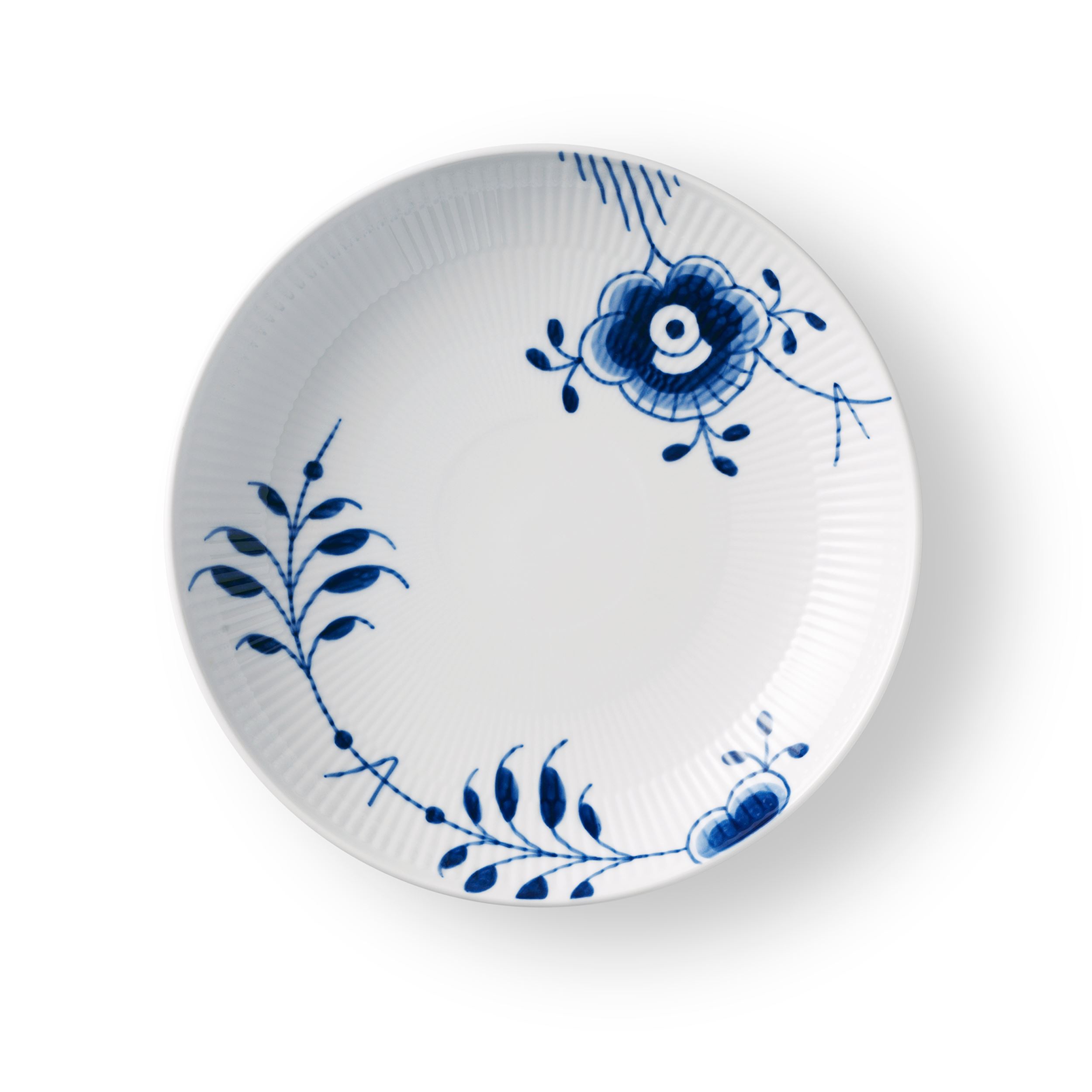 Blue Fluted Mega Shallow Bowl, 25 cm | Royal Copenhagen