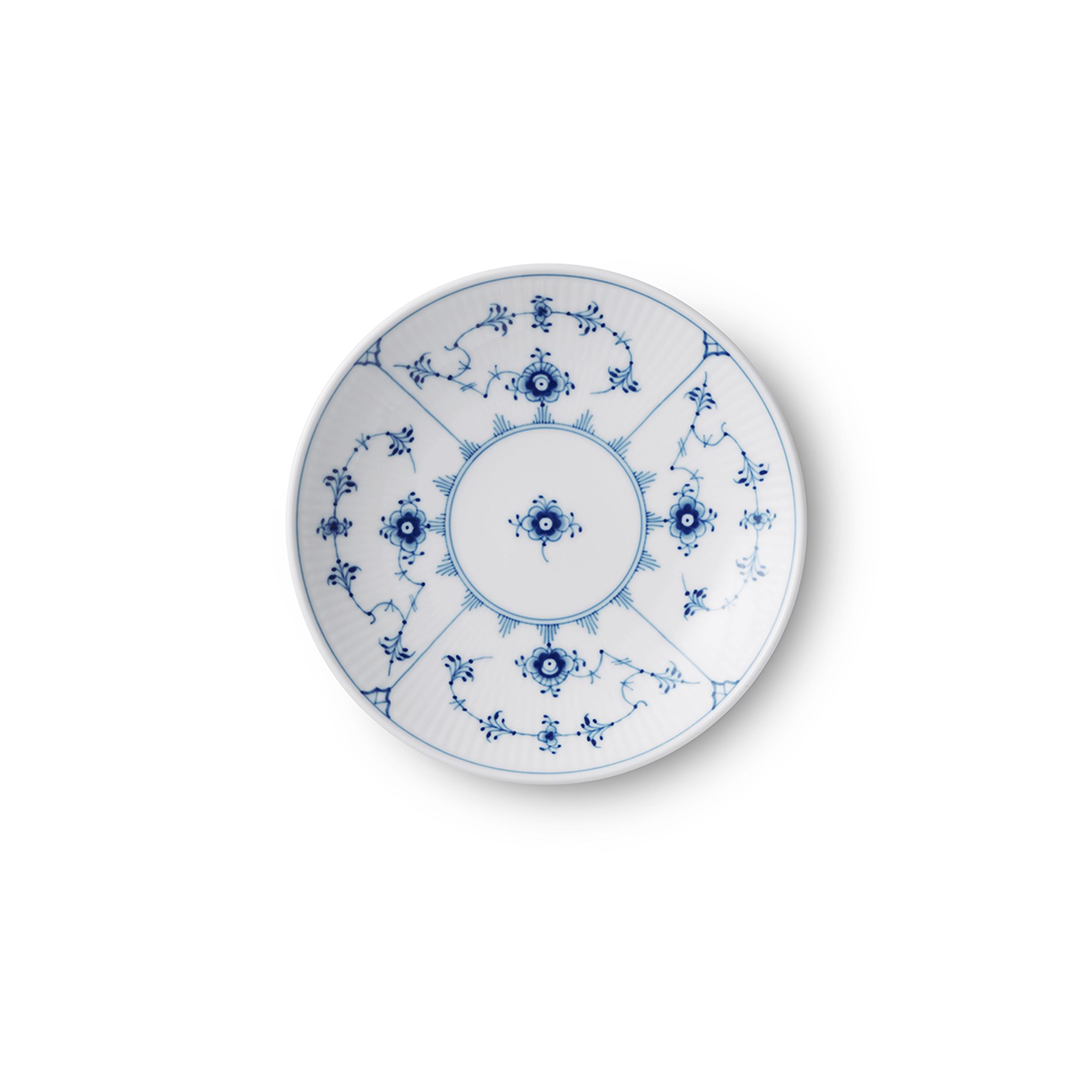   Blue Fluted Plain プレート Blue Fluted Plain | Handmade Porcelain | Royal Copenhagen