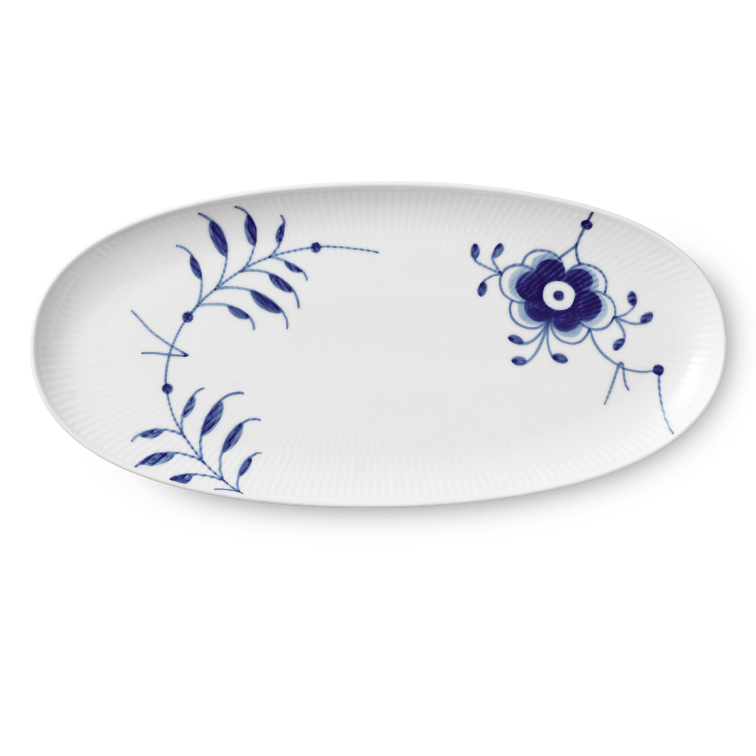Blue Fluted Mega Dish, 37 cm | Royal Copenhagen