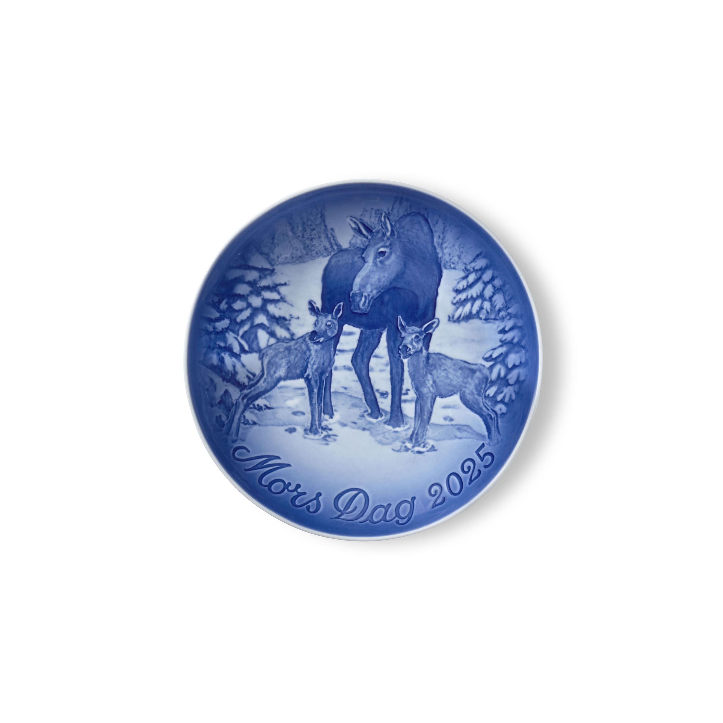 ロイヤルコペンハーゲン　プレート　Plate request from USA Bing & Grøndahl Mother's Day Plate 2025, Cow Moose with Calves, 15