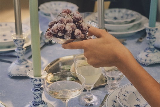 A Beautifully set table on the Heritage Tablecloth, with our new Aurora glasses