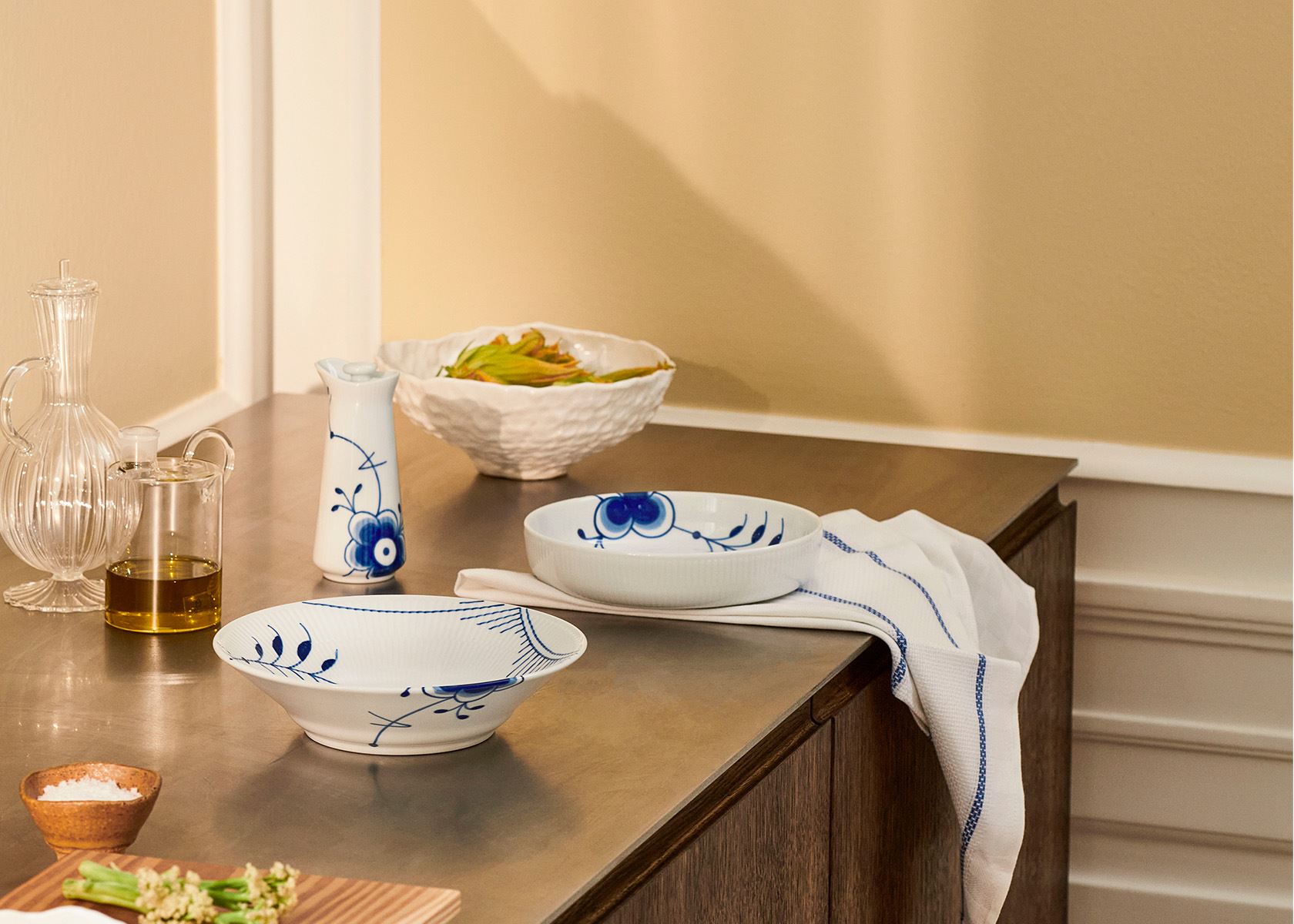   Blue Fluted Mega 皿 21cm Royal Copenhagen Blue Fluted Mega Dinnerware Collection